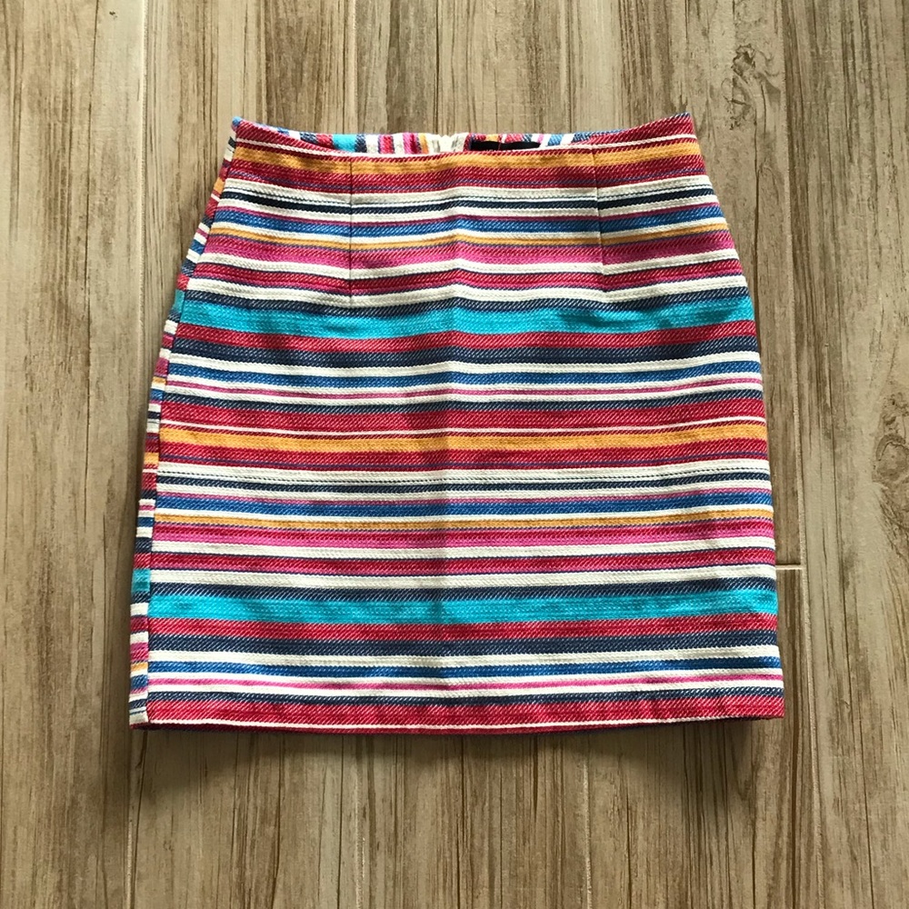 🎉HP!🎉 Multicolored striped jacquard skirt